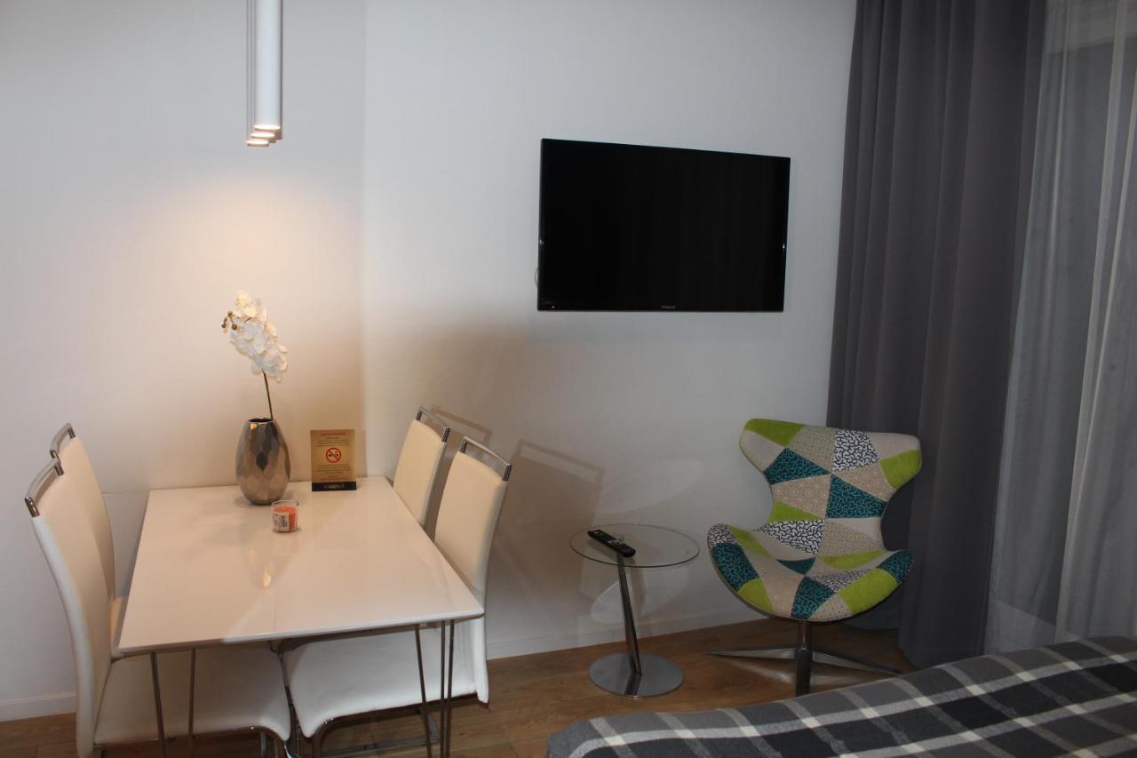 Warsaw Apartments Kasprzaka Street ภายนอก รูปภาพ